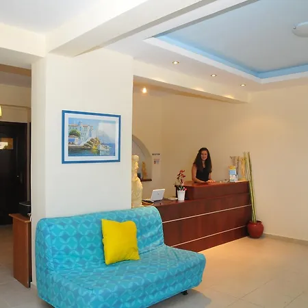 Hotel Ionion Star Tholon
