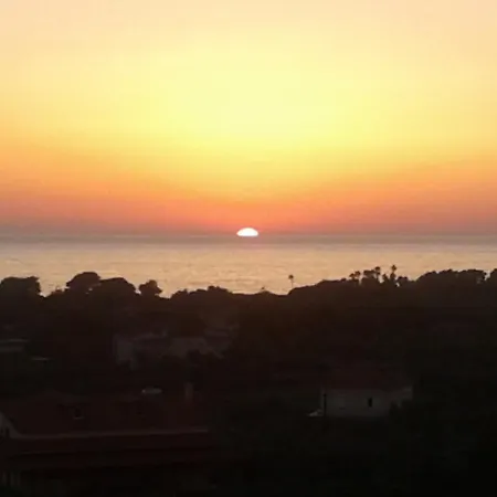 Hotel Ionion Star Tholon