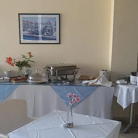 Hotell Ionion Star Tholon