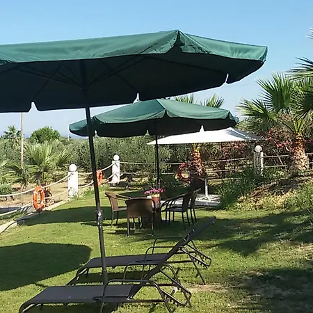 Hotell Ionion Star Tholon