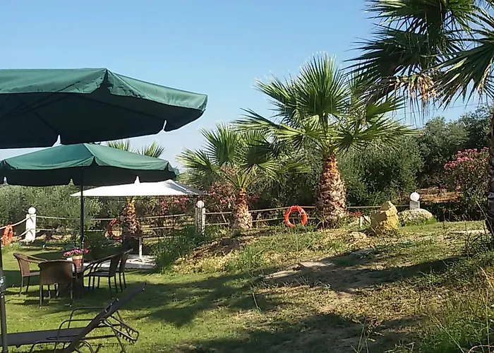 Ionion Star فندق Tholon